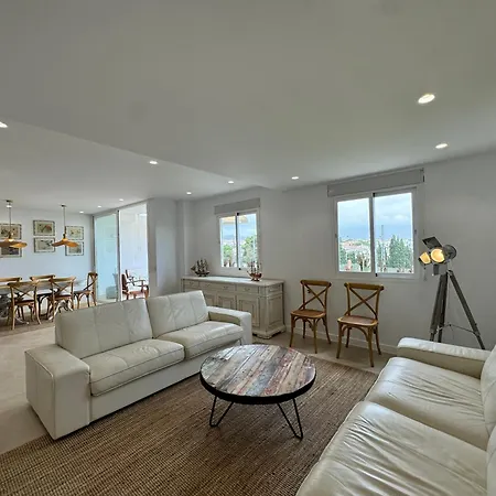 Sea And Mountain Views Penthouse In Guadalmina - Eaw Homes Apartment
