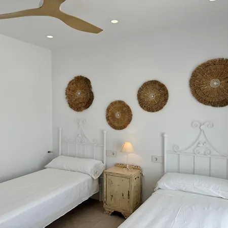 Sea And Mountain Views Penthouse In Guadalmina - Eaw Homes Apartment *