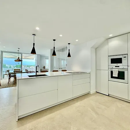 Apartment Sea And Mountain Views Penthouse In Guadalmina - Eaw Homes Marbella