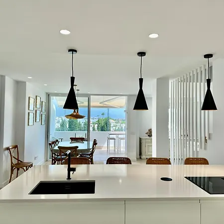 Sea And Mountain Views Penthouse In Guadalmina - Eaw Homes Apartment Marbella