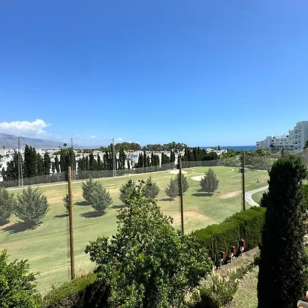 Apartment Sea And Mountain Views Penthouse In Guadalmina - Eaw Homes